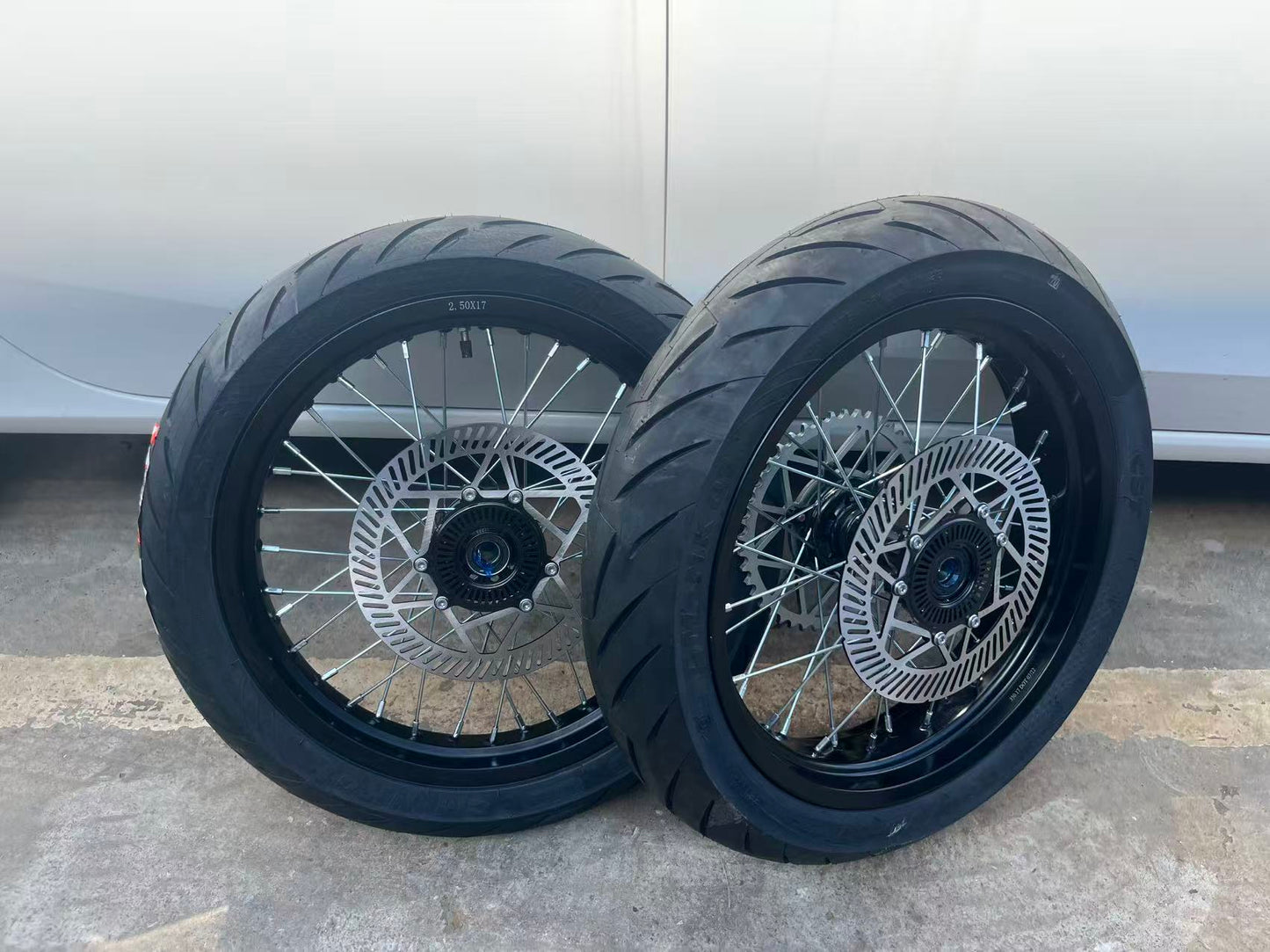 Ultra Bee Supermoto Wheelset